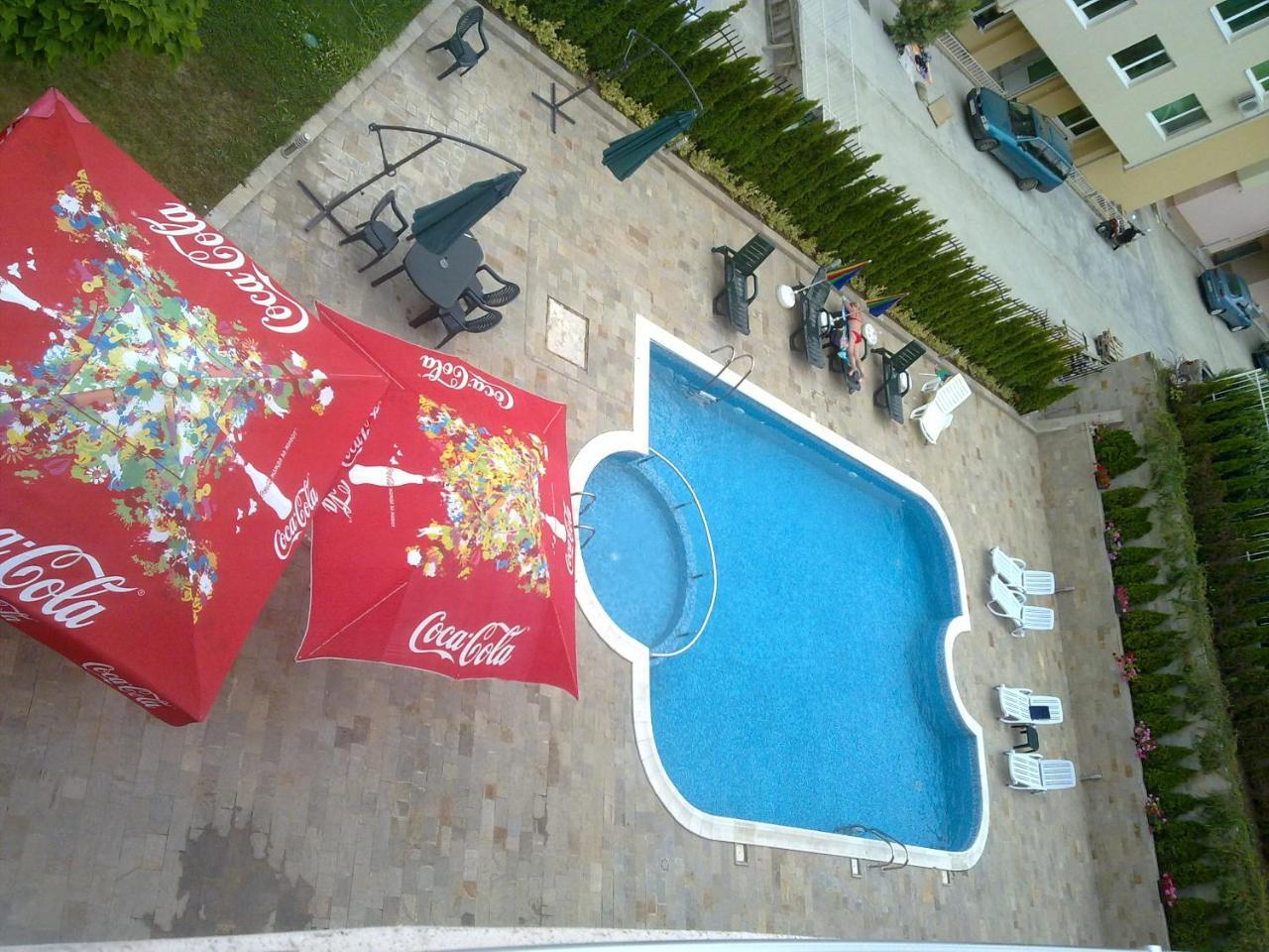 Femili Hotel Diveda Sveti Vlas Buitenkant foto